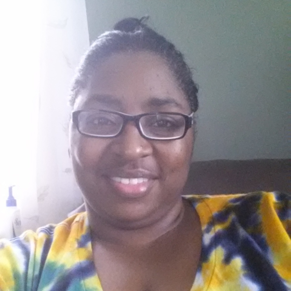 Meet your Posher, Debbie